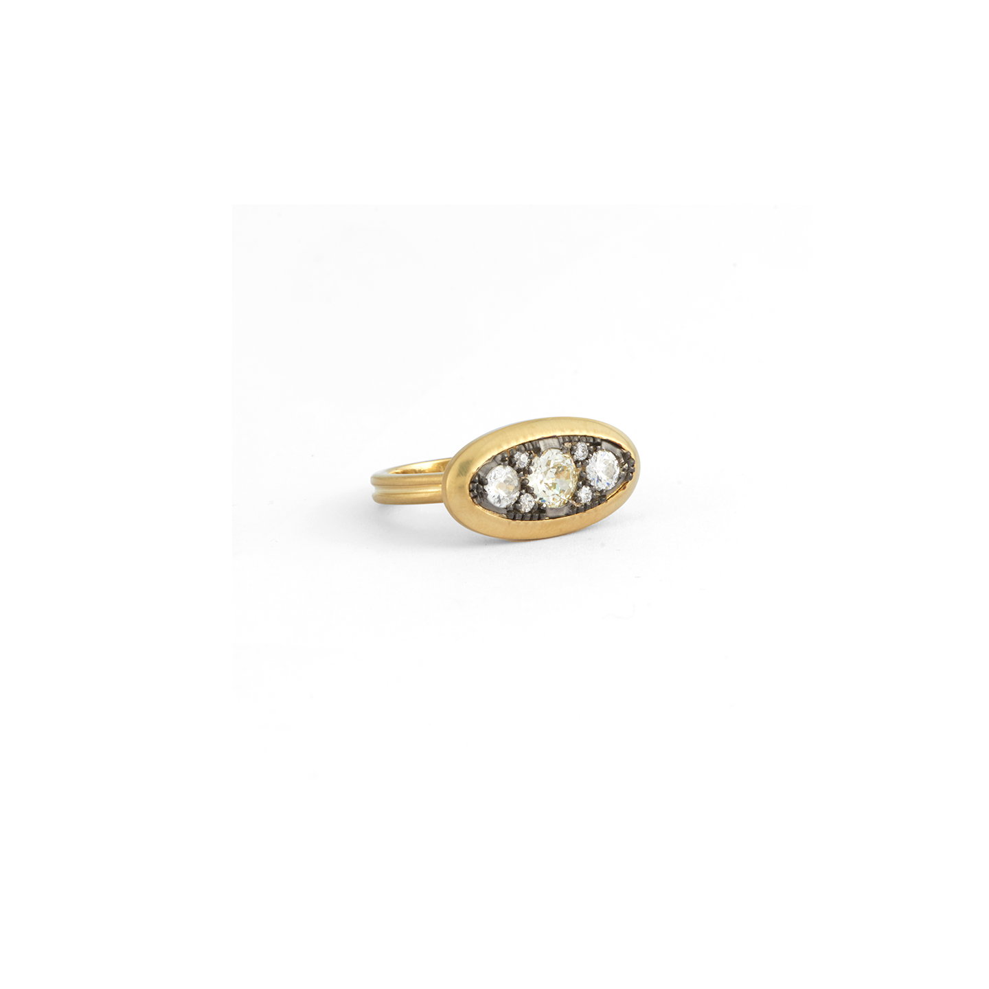 Sylva & Cie Moval Diamond Ring