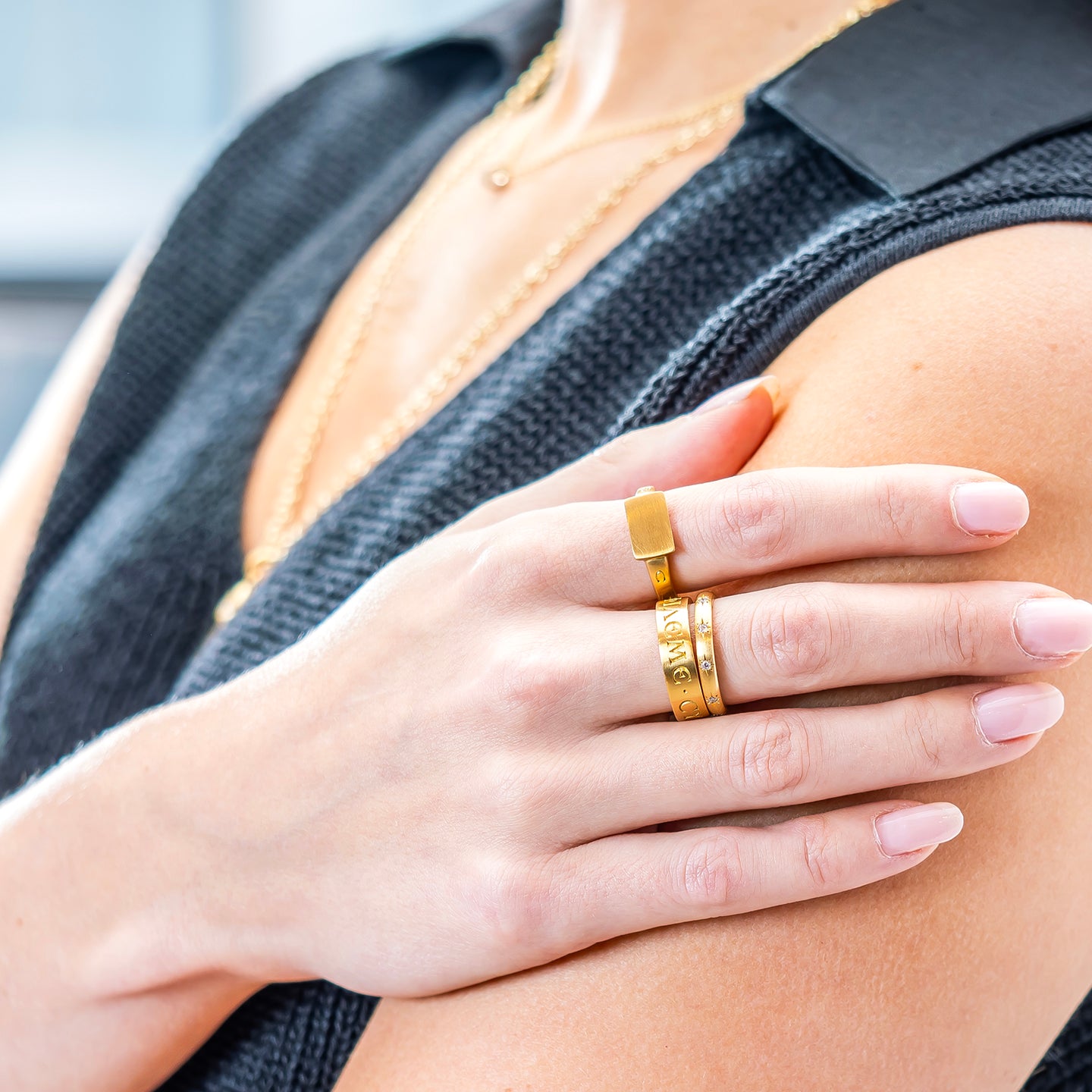 Caroline Ellen Signet Ring