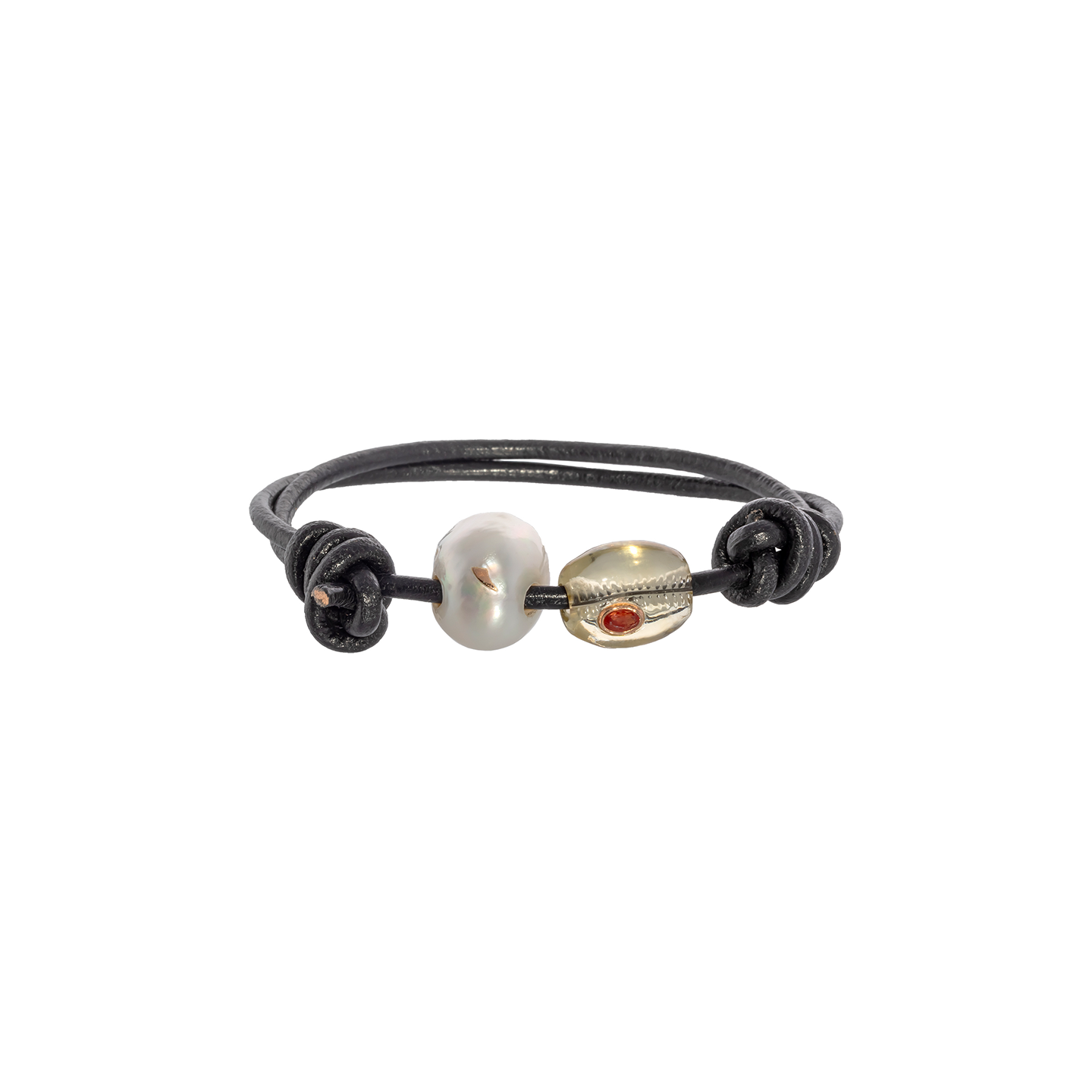 Dezso Leather Cord with Pearl and Carved Quartz Cowry Bead