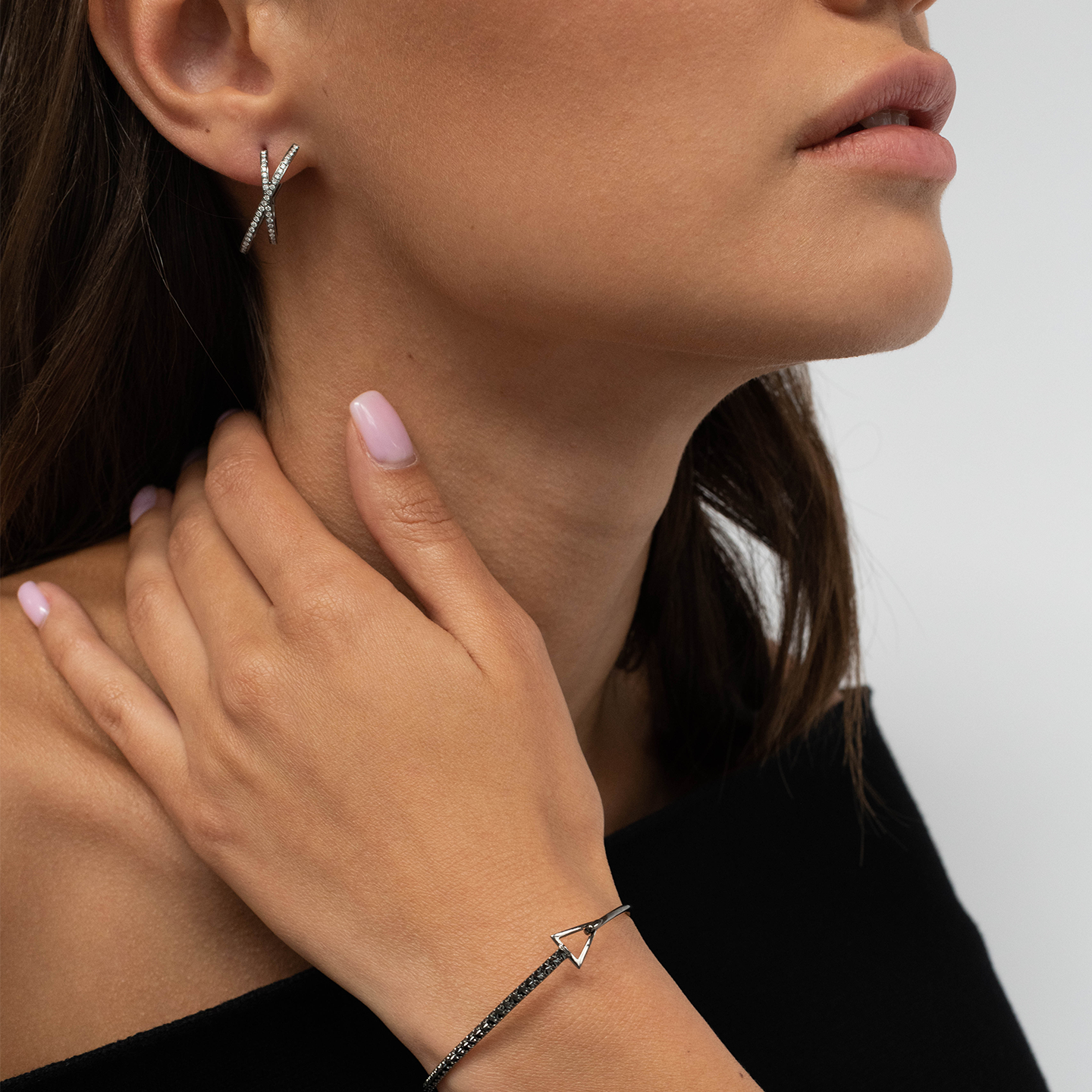 Eva Fehren Medium Orbit X Earring