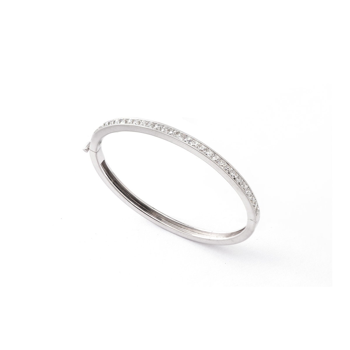 Sylva & Cie French Cut Diamond Bangle