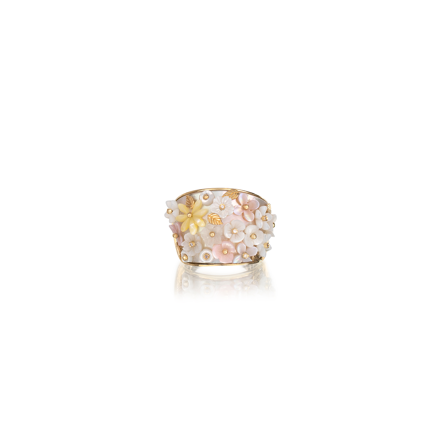 Silvia Furmanovich Shibayama Mother of Pearl Floral Ring