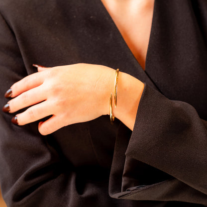 Eva Fehren Wrap Claw Bracelet