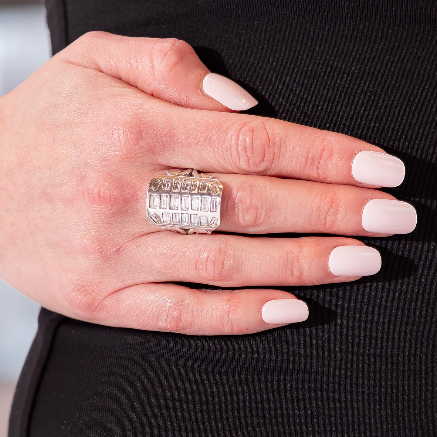 Sylva & Cie Short Baguette Ten Table Ring